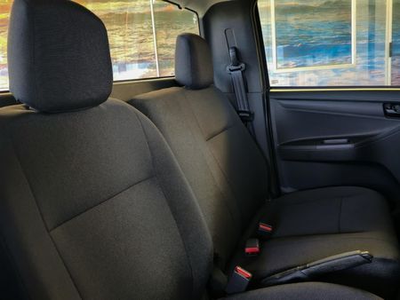2026-Isuzu-D-Max-250C-Fleetside-Single-Cab_8