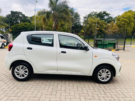 2026-Toyota-Vitz-10_10