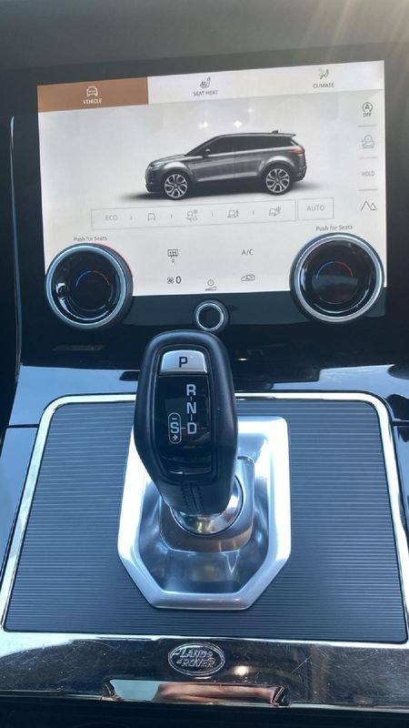 2022-Land-Rover-Range-Rover-Evoque-20D-HSE-R-Dynamic-D200-147kW_12