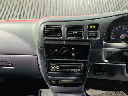 2001-Toyota-Hilux-3000-KZ-TE-Raider-4x4-Double-Cab-Manual-Diesel_10