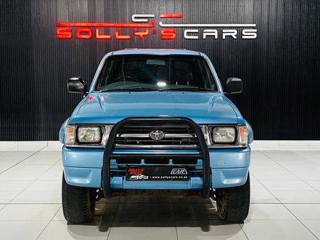2001-Toyota-Hilux-3000-KZ-TE-Raider-4x4-Double-Cab-Manual-Diesel_1