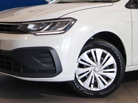2025-Volkswagen-Polo-16-Classic-Auto_5