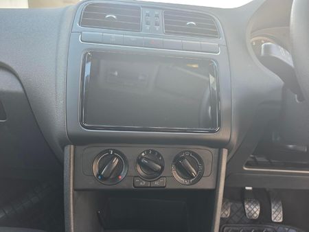 2026-Volkswagen-Polo-Vivo-14-Life_12