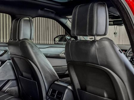 2019-Land-Rover-Range-Rover-Velar-20-T-HSE-221kW-P300_7