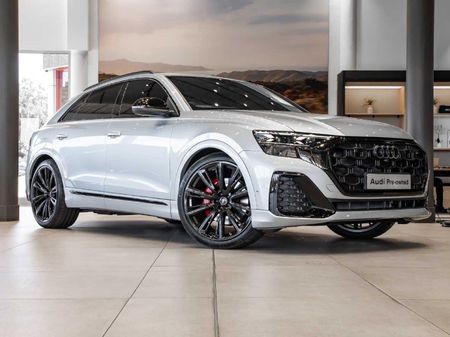 2026-Audi-Q8-45-TDI-quattro-Auto-Black-Edition_3