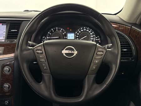 2022-Nissan-Patrol-56-V8-Tekna_12