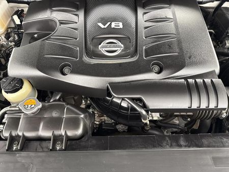 2022-Nissan-Patrol-56-V8-Tekna_14