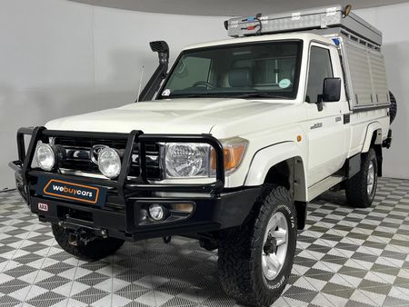 2013-Toyota-Land-Cruiser-79-40-Single-Cab_0