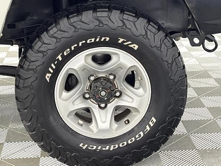 2013-Toyota-Land-Cruiser-79-40-Single-Cab_3