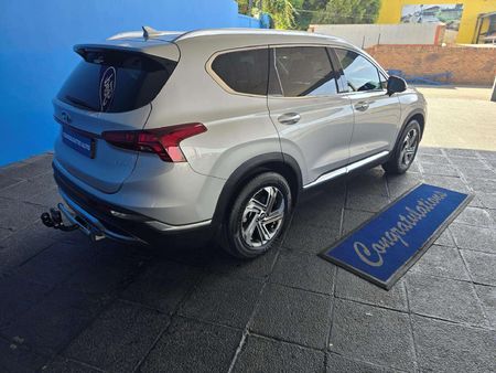 2021-Hyundai-Santa-Fe-R22-Executive-Auto-7-seat_2