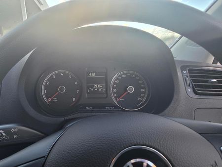 2026-Volkswagen-Polo-Vivo-14-Life_11