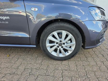 2026-Volkswagen-Polo-Vivo-14-Life_2