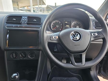 2026-Volkswagen-Polo-Vivo-14-Life_8