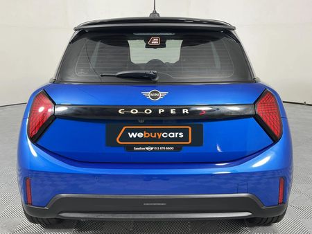 2024-MINI-Hatch-Cooper-S-Auto_16