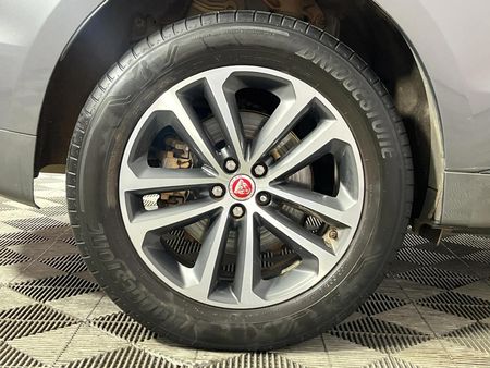 2017-Jaguar-F-Pace-20Di4-AWD-R-Sport_5