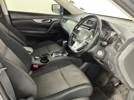 2020-Nissan-X-Trail-25-Acenta-4x4-Auto_9