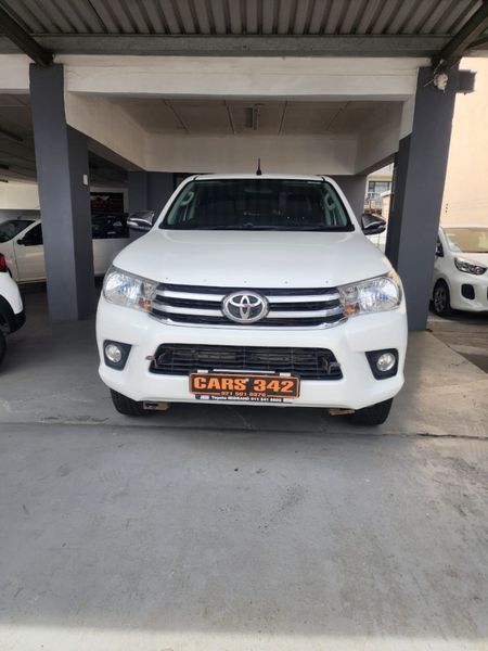 2017-Toyota-Hilux-28-GD-6-Raider-4x4-Double-Cab-Auto_2