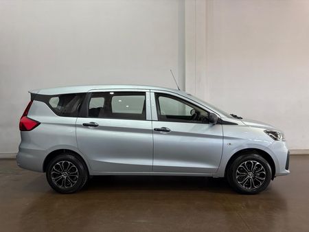 2026-Suzuki-Ertiga-15-GA_4