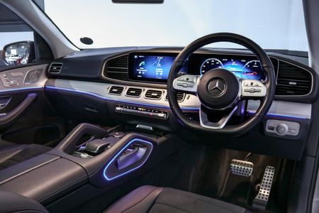 2019-Mercedes-Benz-GLE-400d-4Matic_5