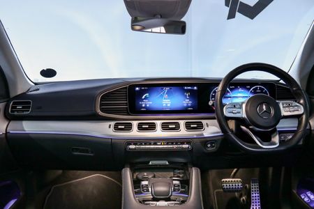 2019-Mercedes-Benz-GLE-400d-4Matic_6