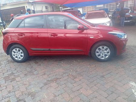 2017-Hyundai-i20-14-Motion-Auto_3