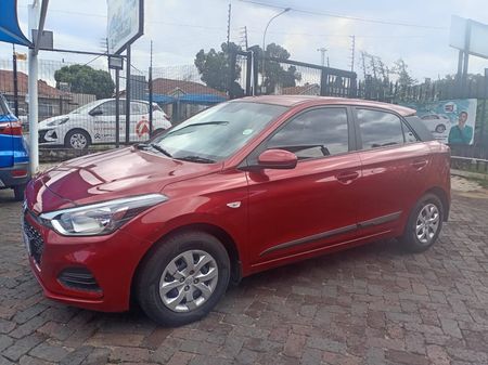 2017-Hyundai-i20-14-Motion-Auto_5