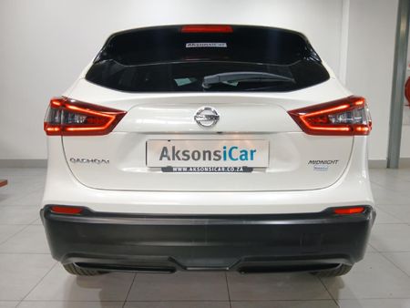 2021-Nissan-Qashqai-12T-Midnight-Auto_8