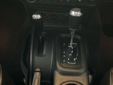 2019-Jeep-Wrangler-36-V6-Rubicon-2-dr-Auto_9