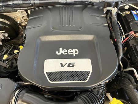2019-Jeep-Wrangler-36-V6-Rubicon-2-dr-Auto_10