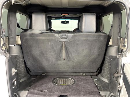2019-Jeep-Wrangler-36-V6-Rubicon-2-dr-Auto_11