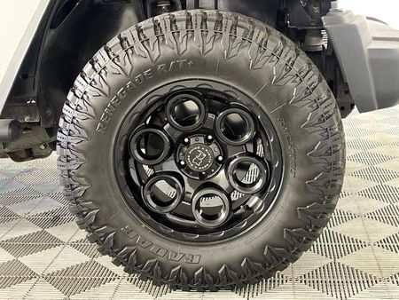 2019-Jeep-Wrangler-36-V6-Rubicon-2-dr-Auto_4