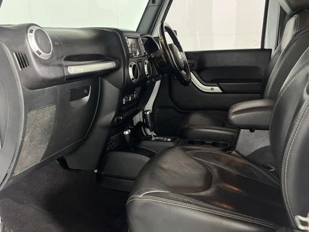2019-Jeep-Wrangler-36-V6-Rubicon-2-dr-Auto_7