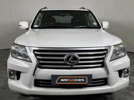 2013-Lexus-LX-570_14