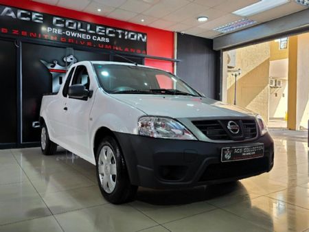 2022-Nissan-NP200-16-AC-Safety-Pack_3