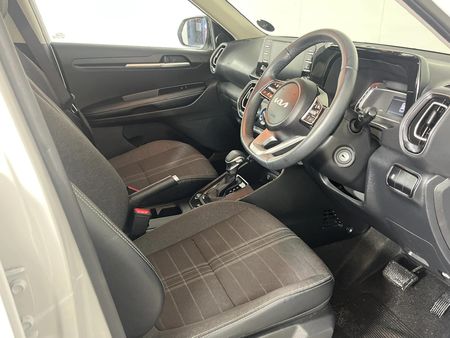 2024-Kia-Sonet-15-EX-Auto_7