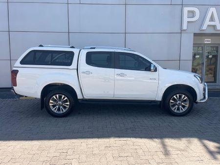 2021-Isuzu-D-Max-300-LX-Auto-Double-Cab_2