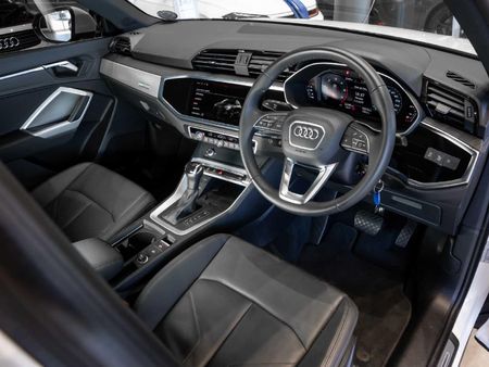 2025-Audi-Q3-35TDI-S-Tronic_14