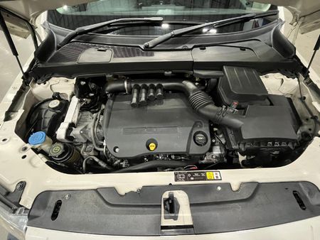 2010-Land-Rover-Freelander-II-22-TD4-E-S_12