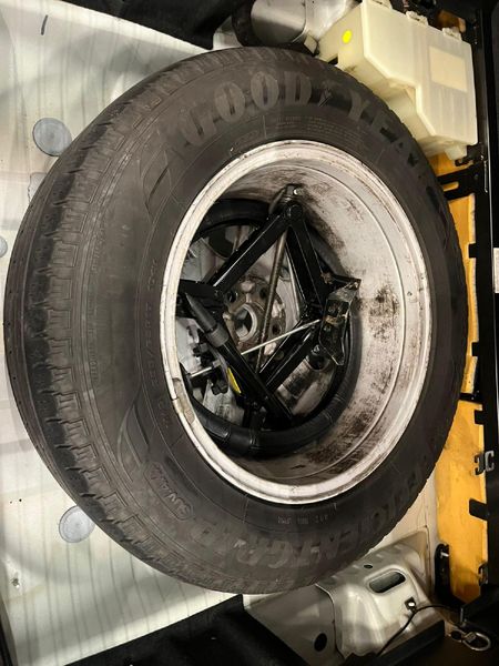 2010-Land-Rover-Freelander-II-22-TD4-E-S_13