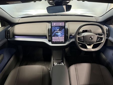 2026-Volvo-EX30-Cross-Country_13