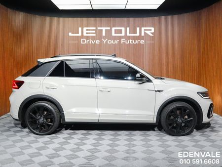 2023-Volkswagen-T-Roc-20-TSI-4M-R-Line-Auto_5