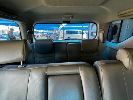 2013-Toyota-Fortuner-30-D-4D-4x4_11