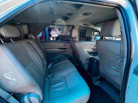 2013-Toyota-Fortuner-30-D-4D-4x4_5