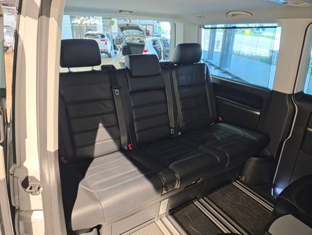 2022-Volkswagen-Caravelle-T61-20-BiTDI-Highline-Auto-4Motion-146kW_5