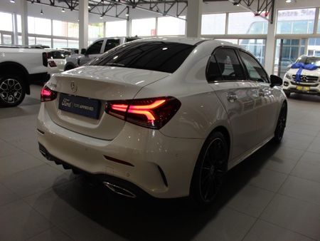 2022-Mercedes-Benz-A-Class-A-250-Sport-Sedan_2