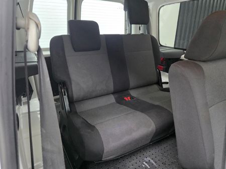 2019-Volkswagen-Caddy-Maxi-CrewBus-20-TDI_10