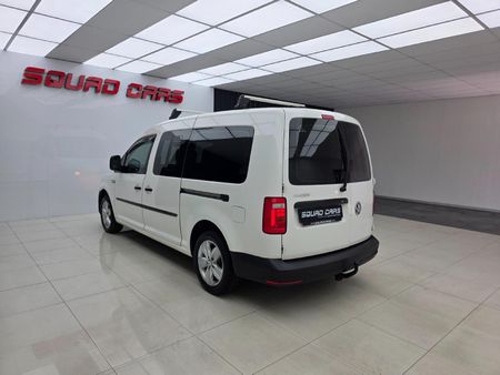2019-Volkswagen-Caddy-Maxi-CrewBus-20-TDI_7