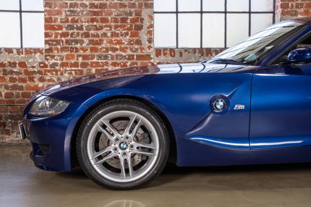 2006-BMW-Z4-M-Coupe_17