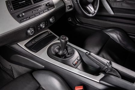 2006-BMW-Z4-M-Coupe_7