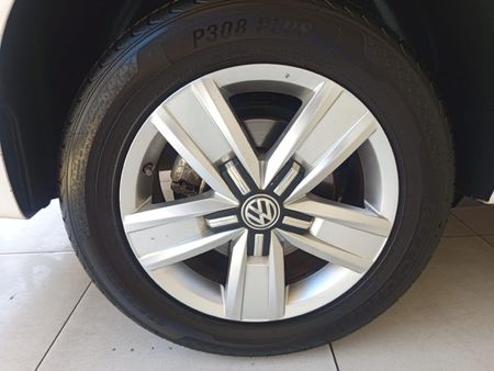 2024-Volkswagen-Kombi-T61-20-TDI-110kW-Auto-Trendline_15